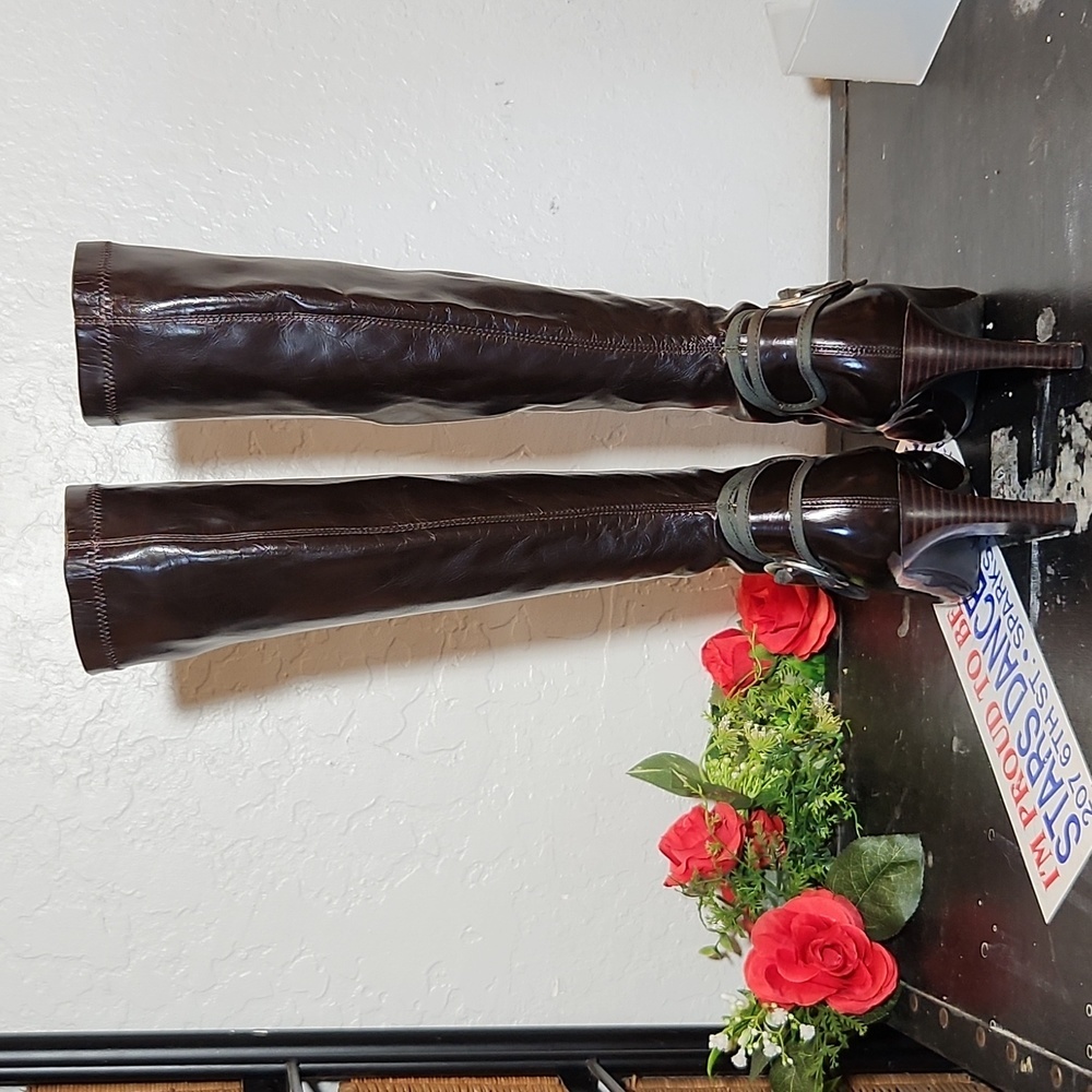 FRANCO SARTO Man Made Thin Patent Pull On Buckle Detail Heelwd Boot 7.5M - Picture 10 of 16